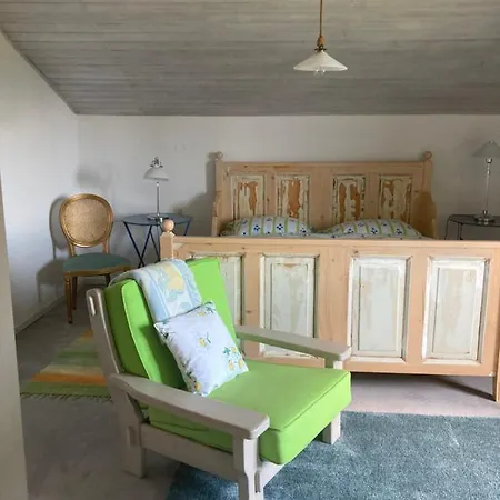 Berglodge Velden Koestenberg * フェルデン・アム・ヴェルターゼー