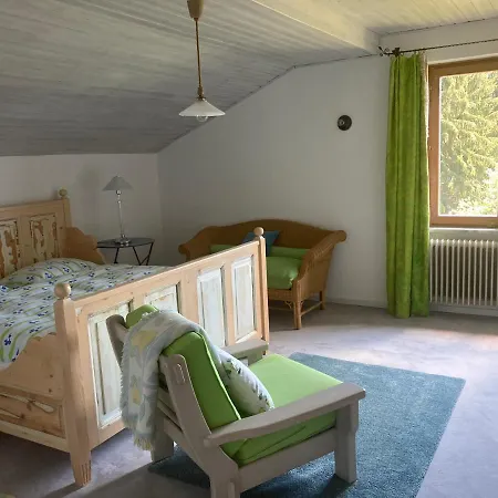 Berglodge Velden Koestenberg *